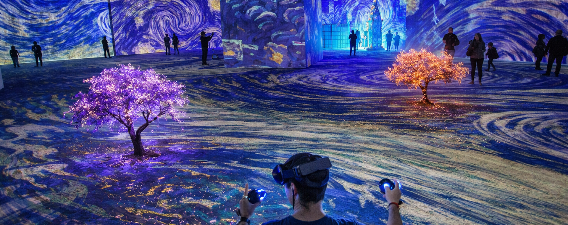Full-dome & immersive rooms